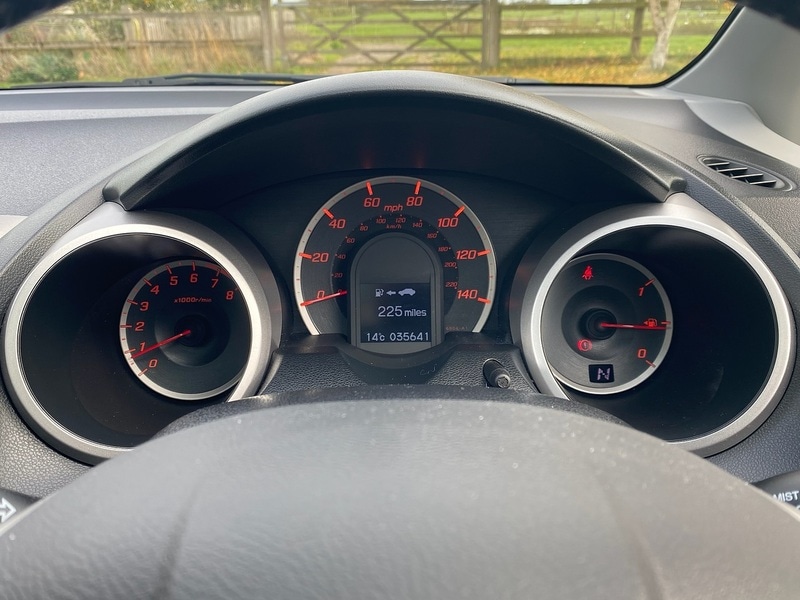 Used Honda Jazz 2010 for sale - 76637887: Photo 28