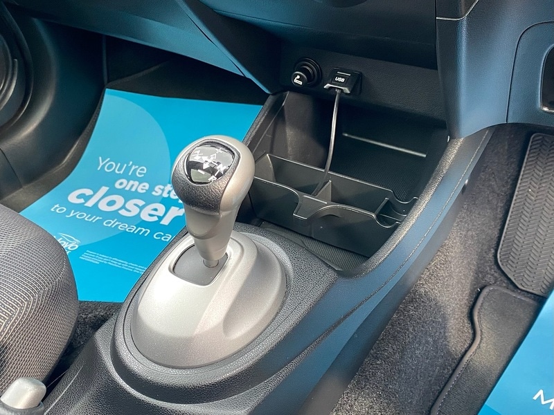 Used Honda Jazz 2010 for sale - 76637887: Photo 31