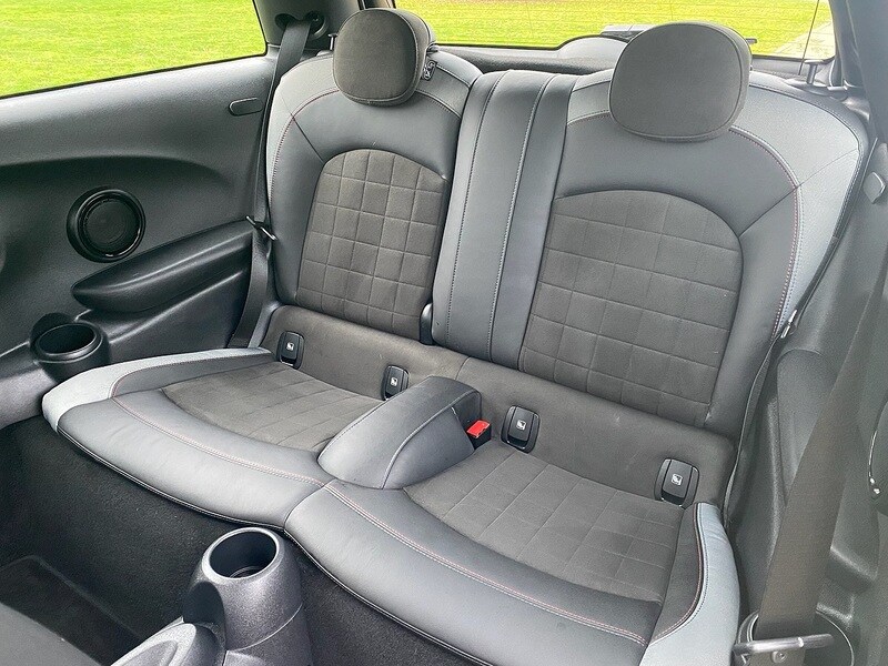 Used MINI Hatch 2021 for sale - 76736448: Photo 36