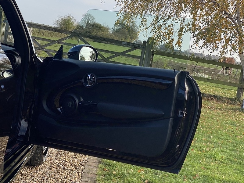 Used MINI Hatch 2018 for sale - 76637889: Photo 24