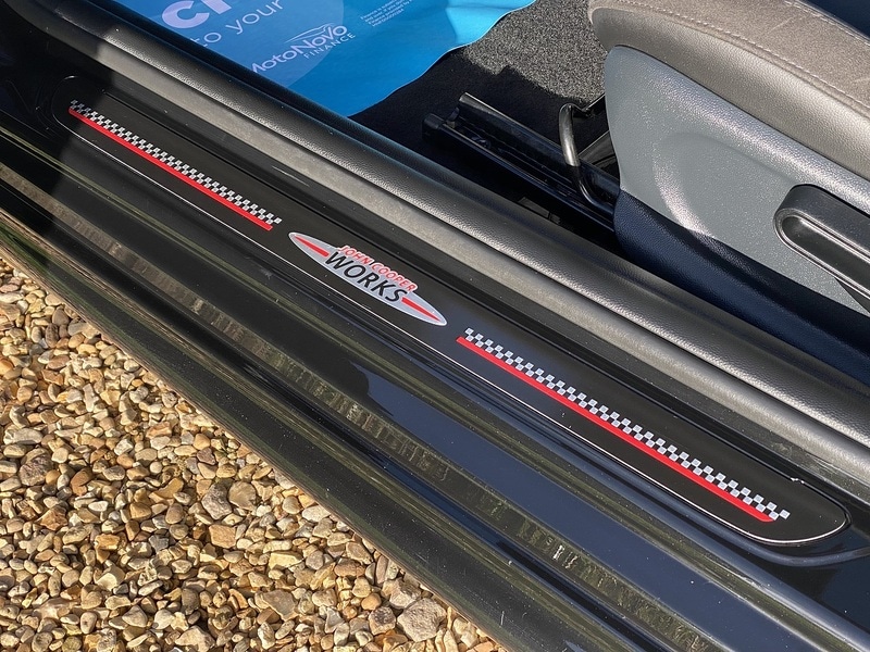 Used MINI Hatch 2018 for sale - 76637889: Photo 25