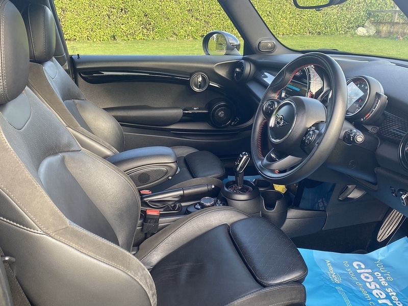 Used MINI Hatch 2018 for sale - 76637889: Photo 26