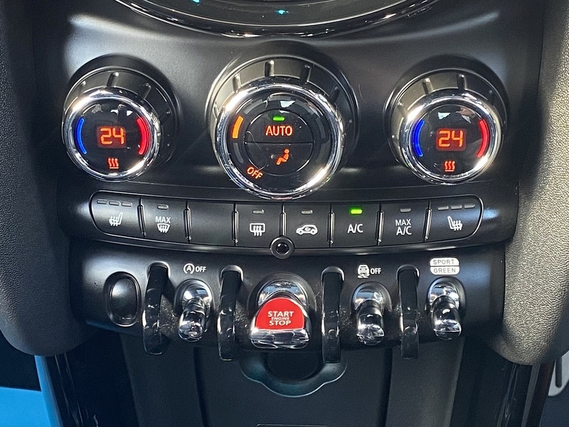 Used MINI Hatch 2018 for sale - 76637889: Photo 33