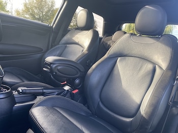 Used MINI Hatch 2018 for sale - 76637889: Photo