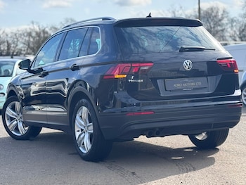 Used Volkswagen Tiguan 2020 for sale - 77743090: Photo