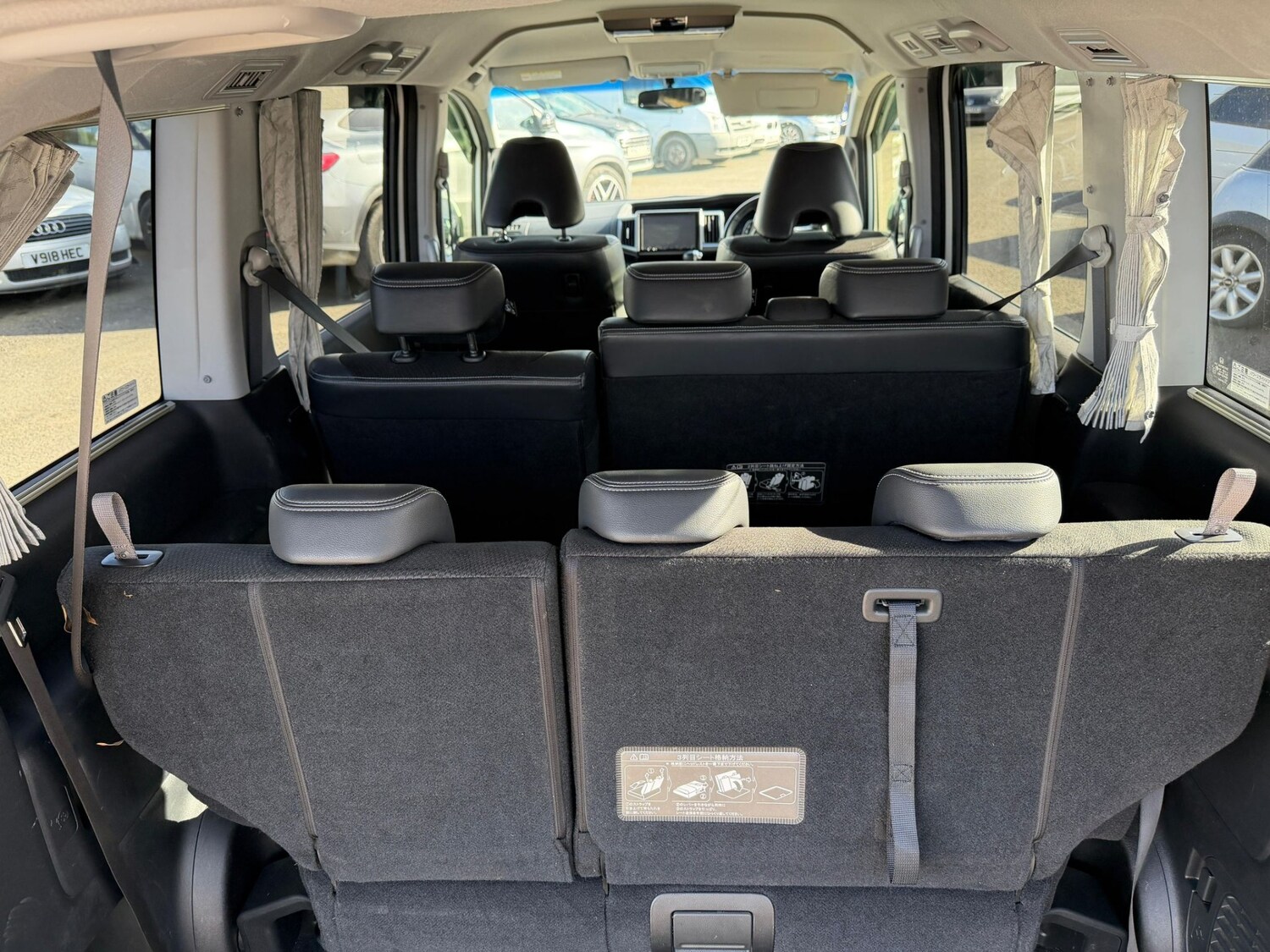 Used Honda Stepwagon 2012 for sale - 77864940: Photo 18