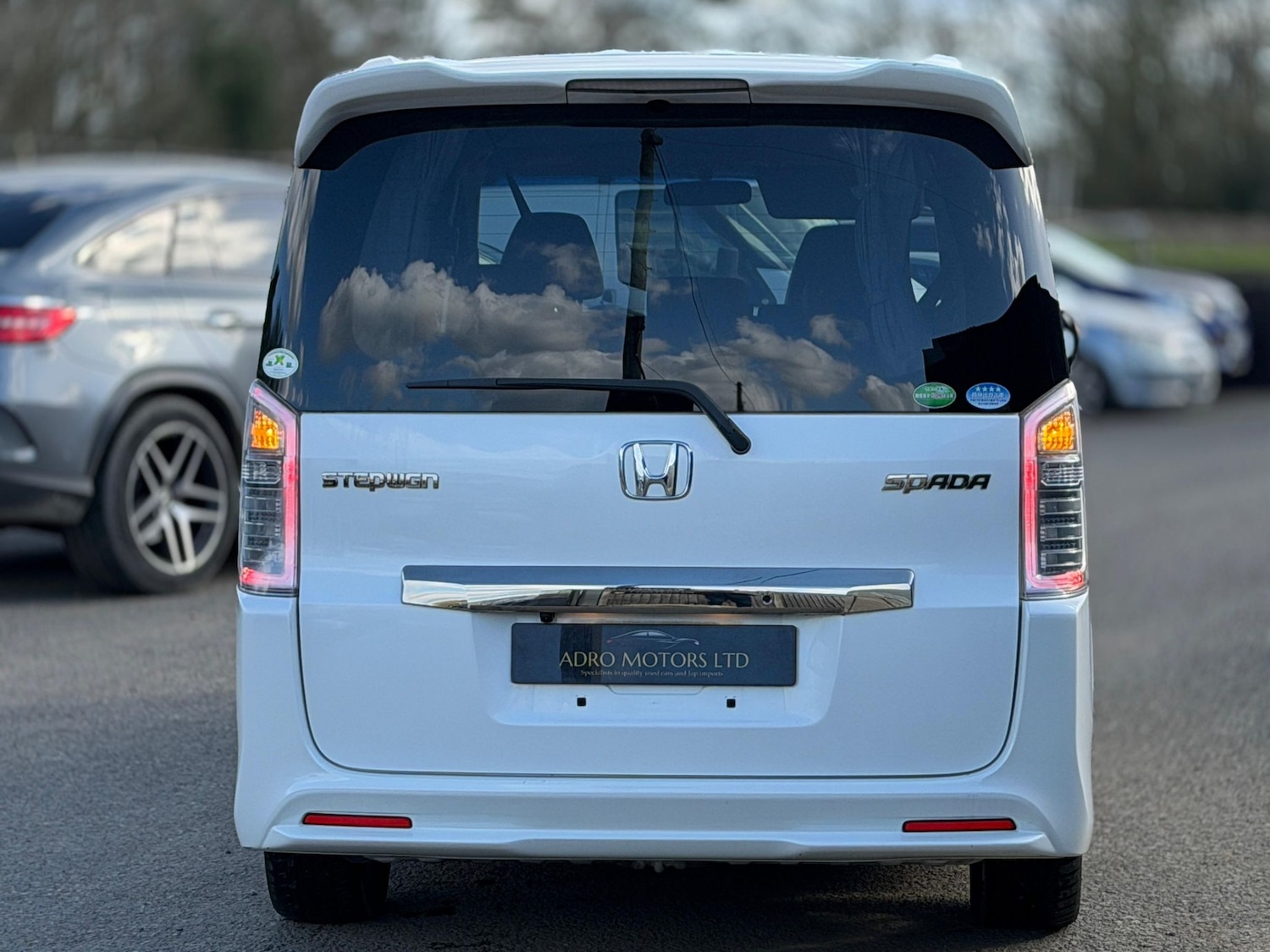 Used Honda Stepwagon 2012 for sale - 77864940: Photo 5