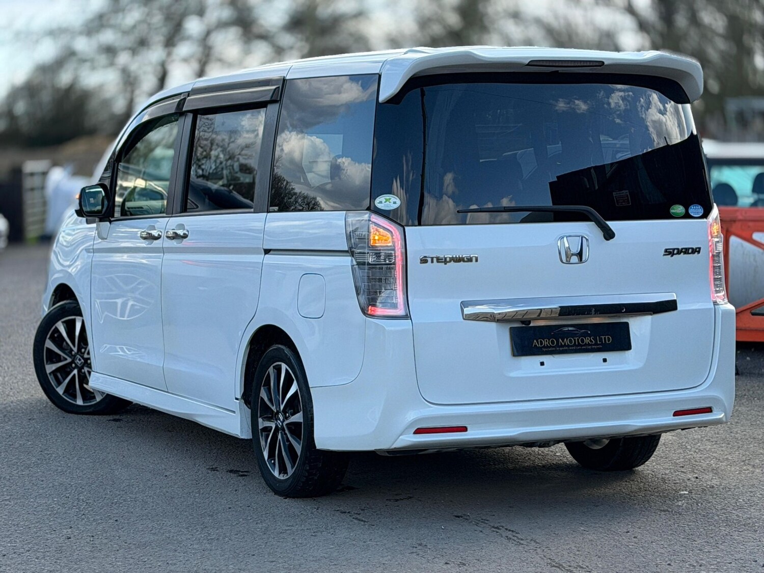 Used Honda Stepwagon 2012 for sale - 77864940: Photo 8