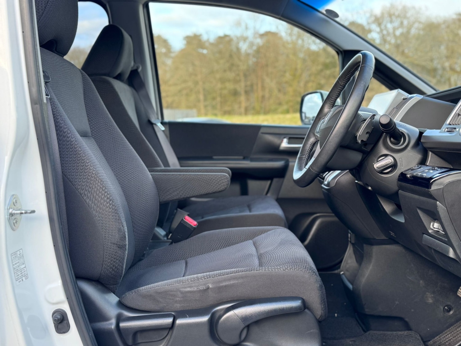 Used Honda Stepwagon 2013 for sale - 78132689: Photo 11