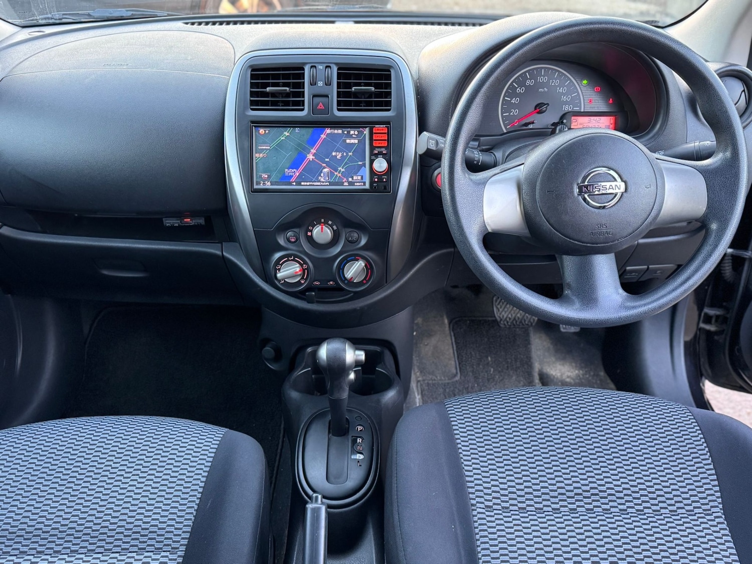 Used Nissan Micra 2013 for sale - 77932692: Photo 14