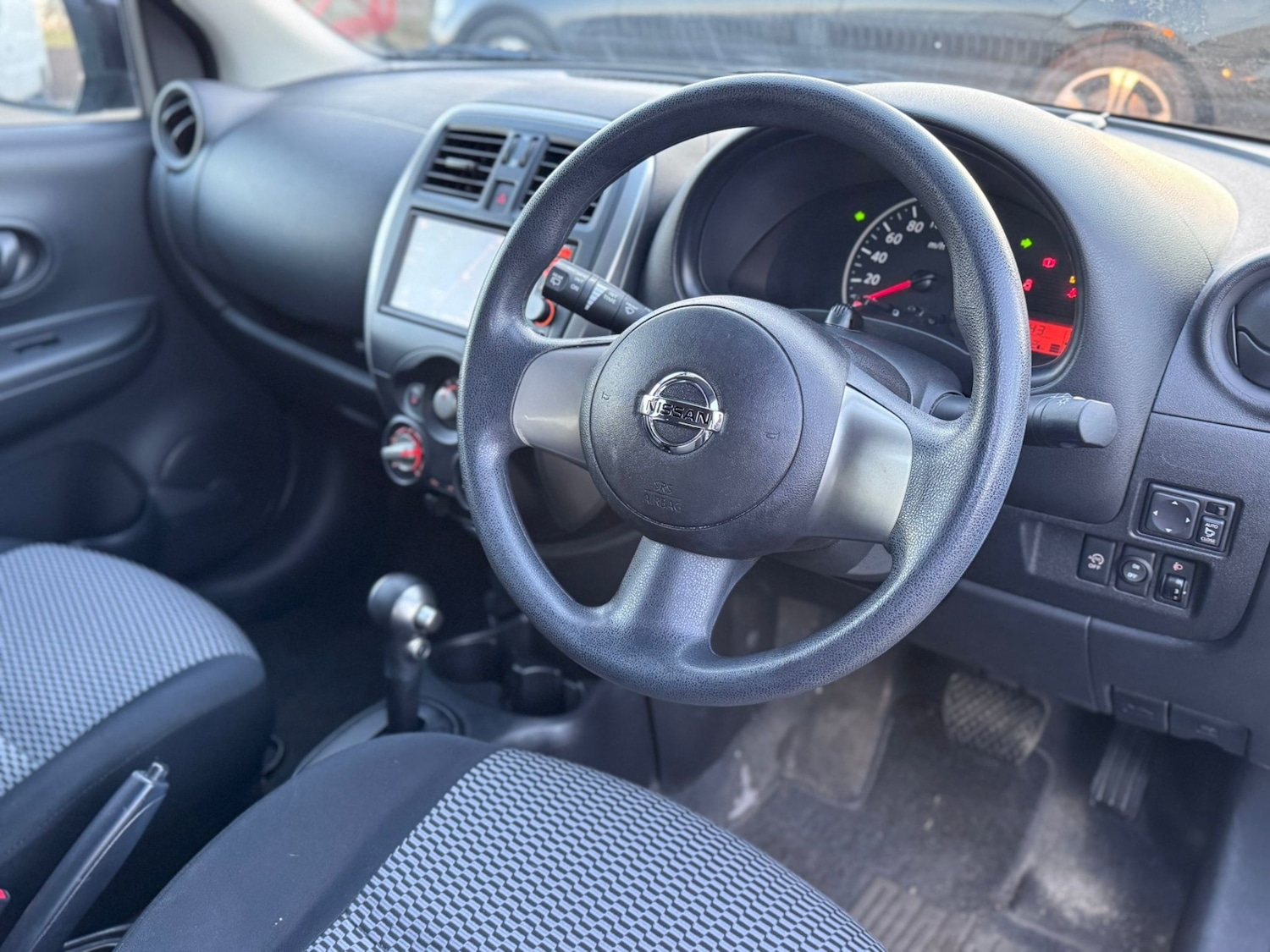 Used Nissan Micra 2013 for sale - 77932692: Photo 15