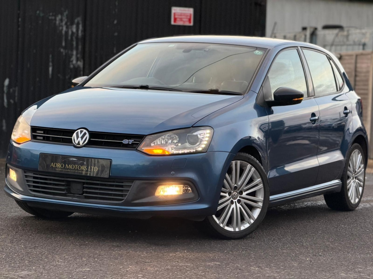 Used Volkswagen Polo 2014 for sale - 76791583: Photo 7