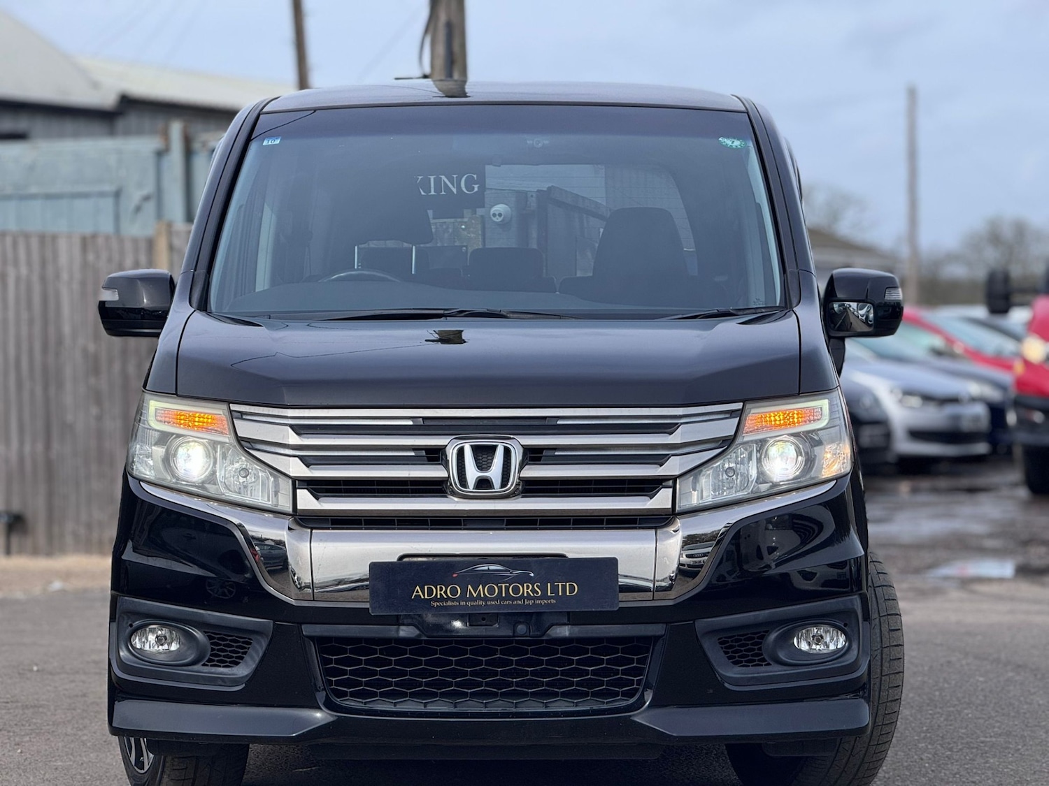 Used Honda Stepwagon 2013 for sale - 77872506: Photo 3