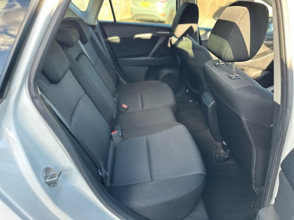 Used Mazda Mazda3 2012 for sale - 73879629: Photo 12
