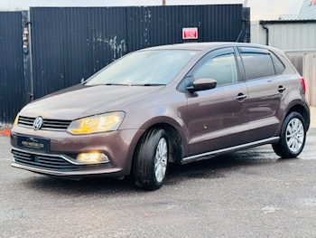 Used Volkswagen Polo 2015 for sale - 77677239: Photo