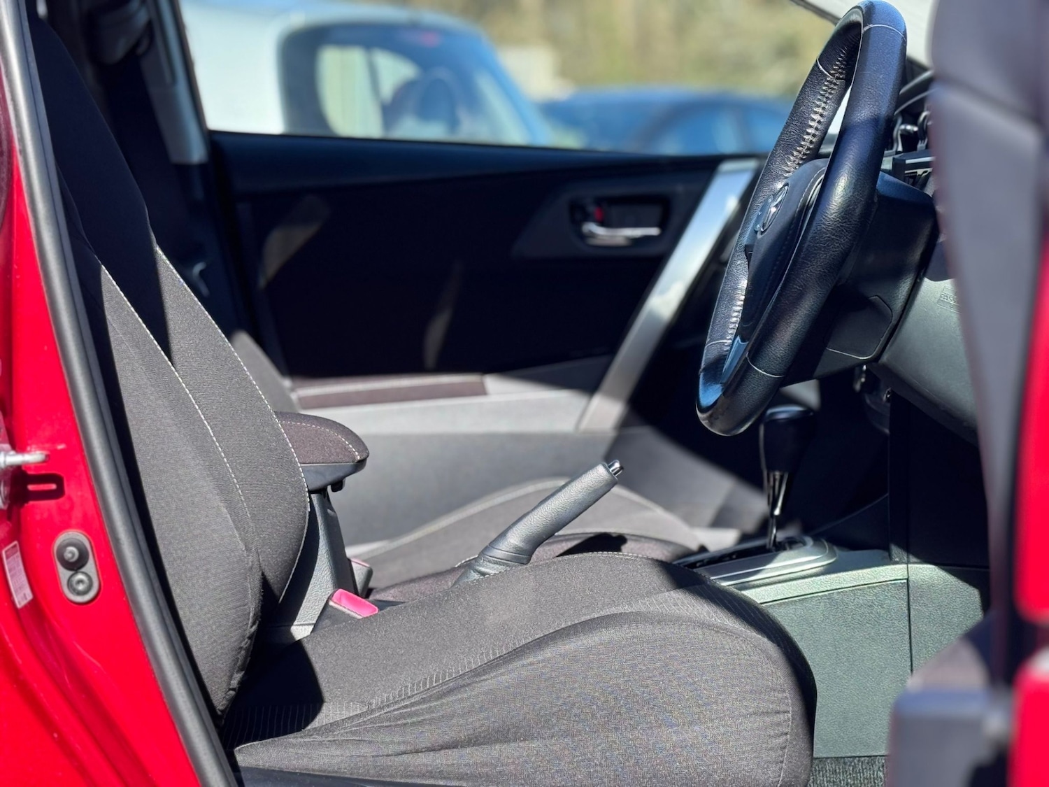 Used Toyota Auris 2013 for sale - 77932680: Photo 14