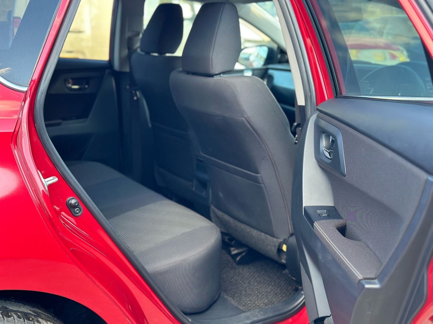 Used Toyota Auris 2013 for sale - 77932680: Photo 17