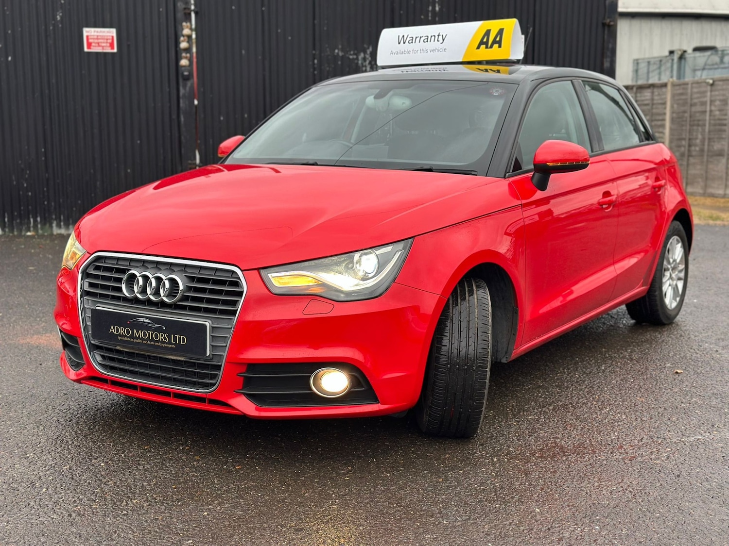 Used Audi A1 2012 for sale - 76681917: Photo 3