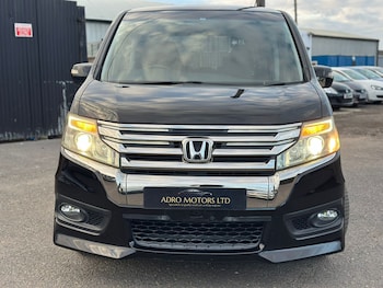 Used Honda Stepwagon 2012 for sale - 76428795: Photo