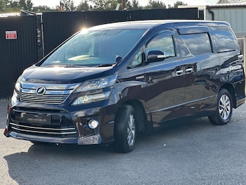 Used Toyota Vellfire 2014 for sale - 75753519: Photo