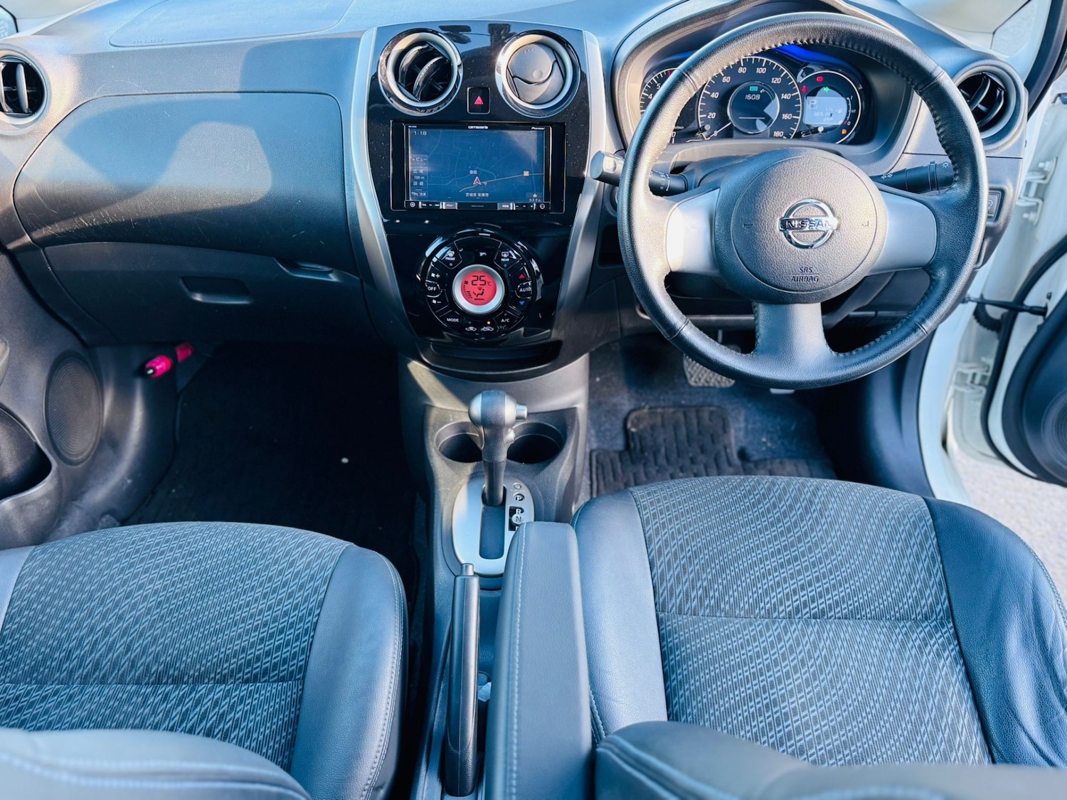 Used Nissan Note 2012 for sale - 77730138: Photo 12