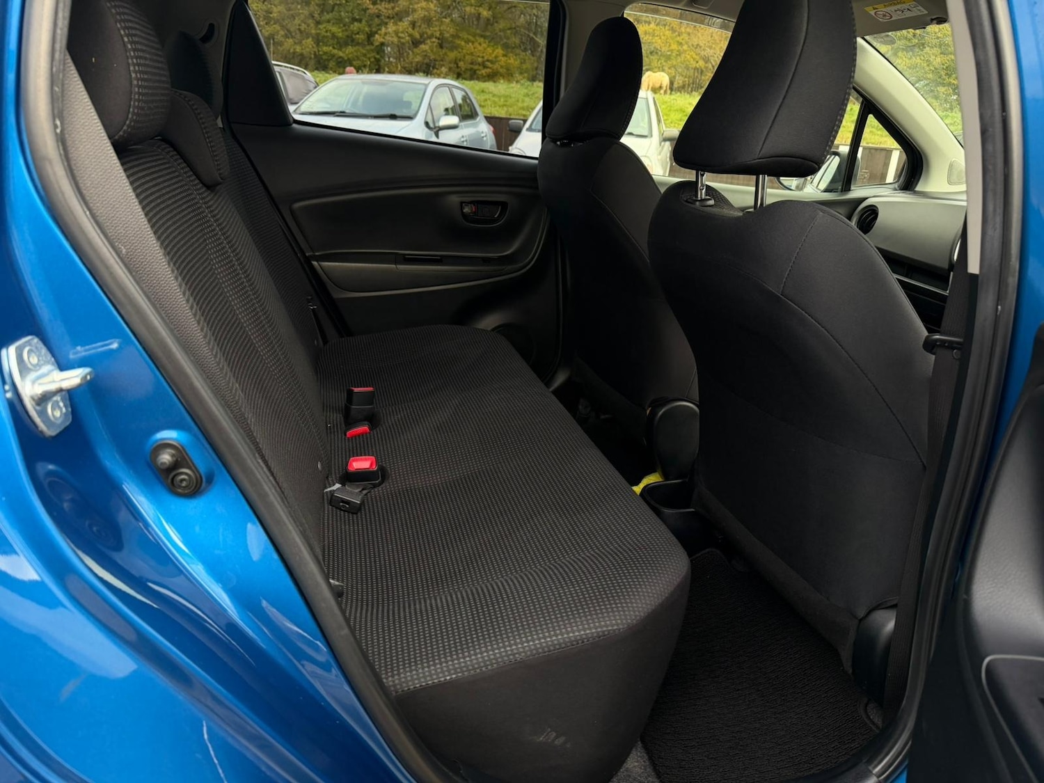 Used Toyota Yaris 2015 for sale - 76641681: Photo 13