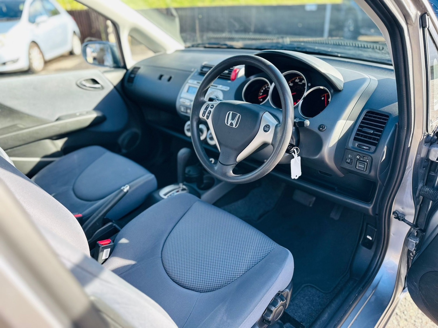Used Honda Jazz 2006 for sale - 76340815: Photo 12