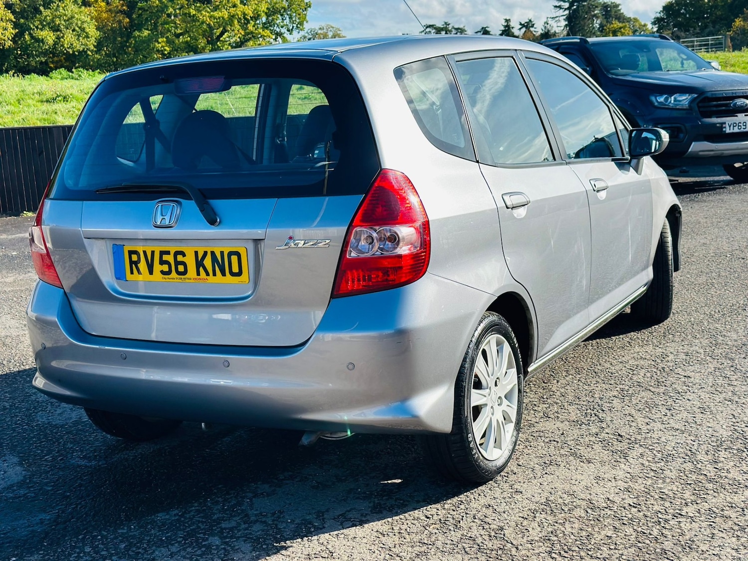 Used Honda Jazz 2006 for sale - 76340815: Photo 2