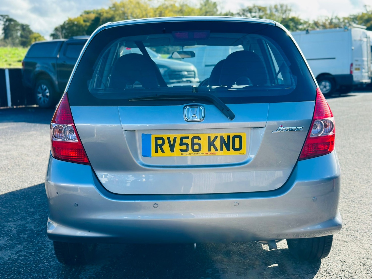 Used Honda Jazz 2006 for sale - 76340815: Photo 3