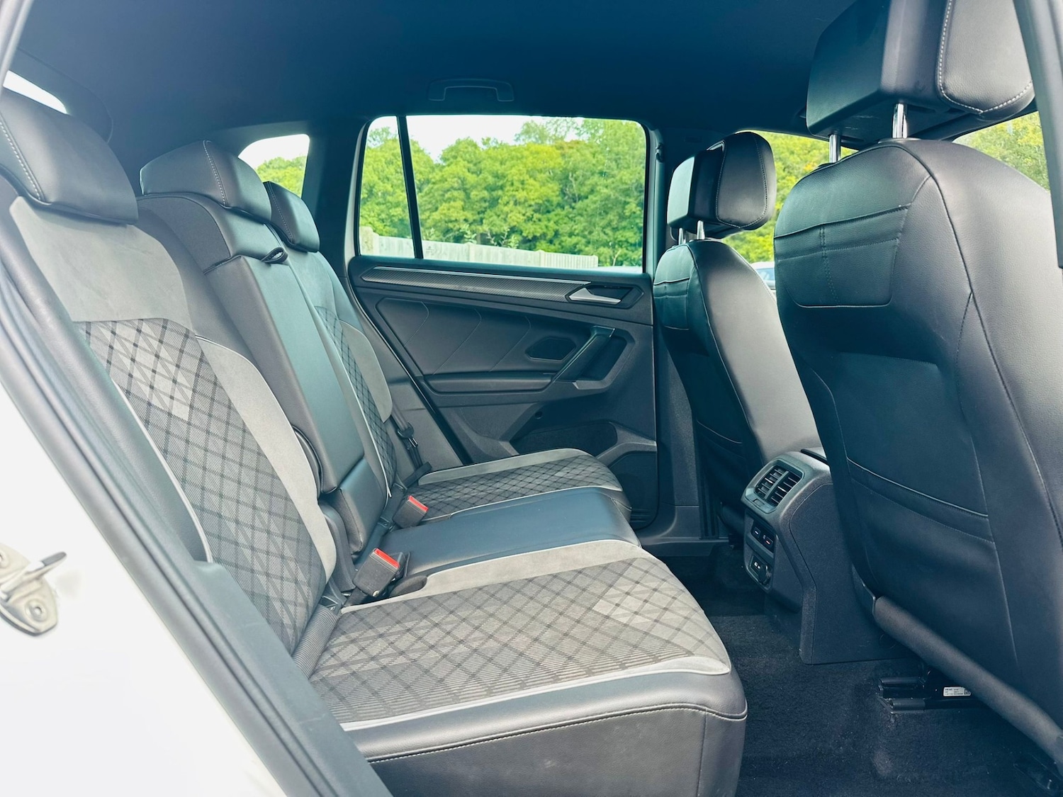 Used Volkswagen Tiguan 2021 for sale - 76064470: Photo 13