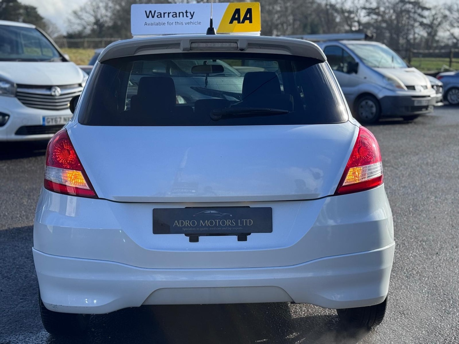 Used Suzuki Swift 2013 for sale - 77407410: Photo 5