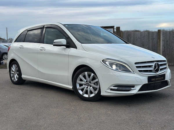 Used Mercedes-Benz B-Class 2014 for sale - 74559400: Photo 1