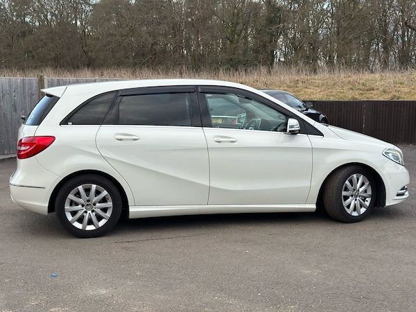 Used Mercedes-Benz B-Class 2014 for sale - 74559400: Photo 9
