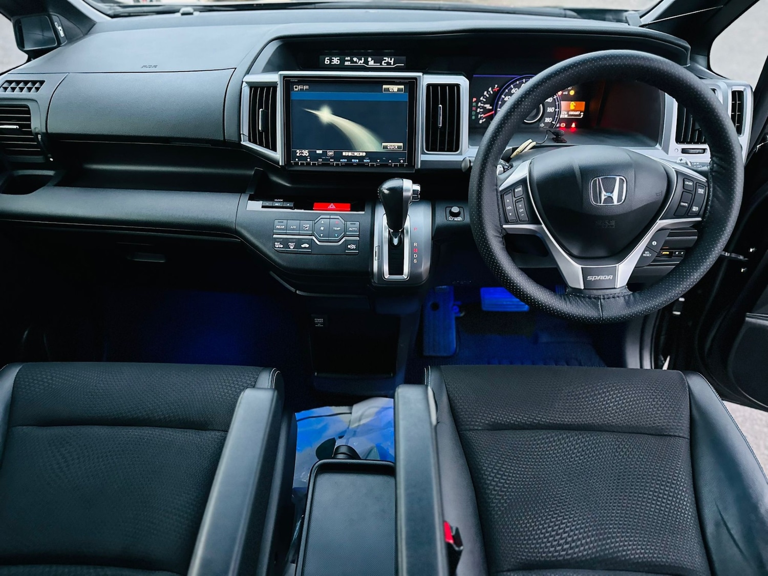 Used Honda Stepwagon 2013 for sale - 76194224: Photo 15
