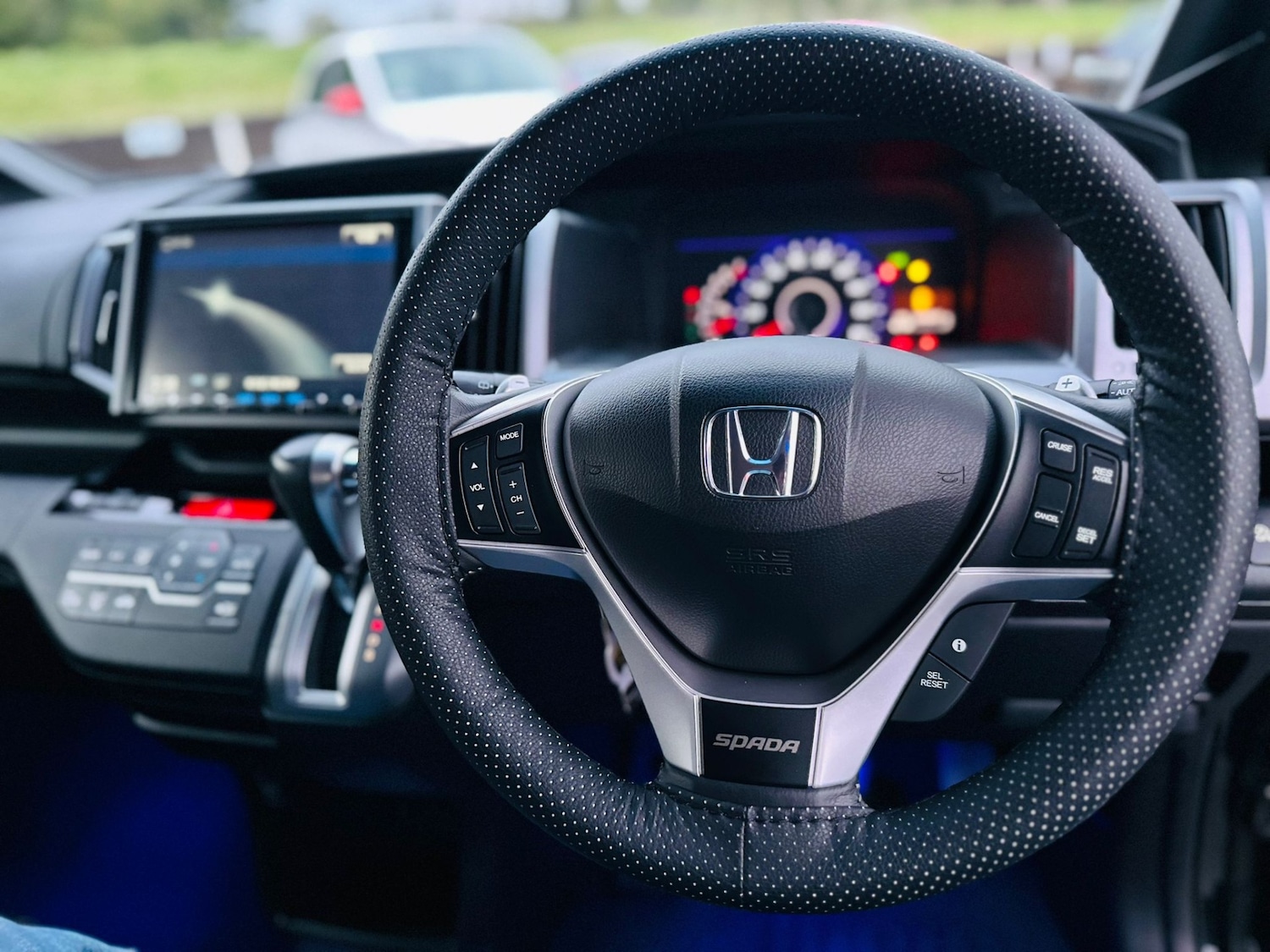Used Honda Stepwagon 2013 for sale - 76194224: Photo 19