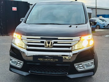 Used Honda Stepwagon 2013 for sale - 76194224: Photo 3