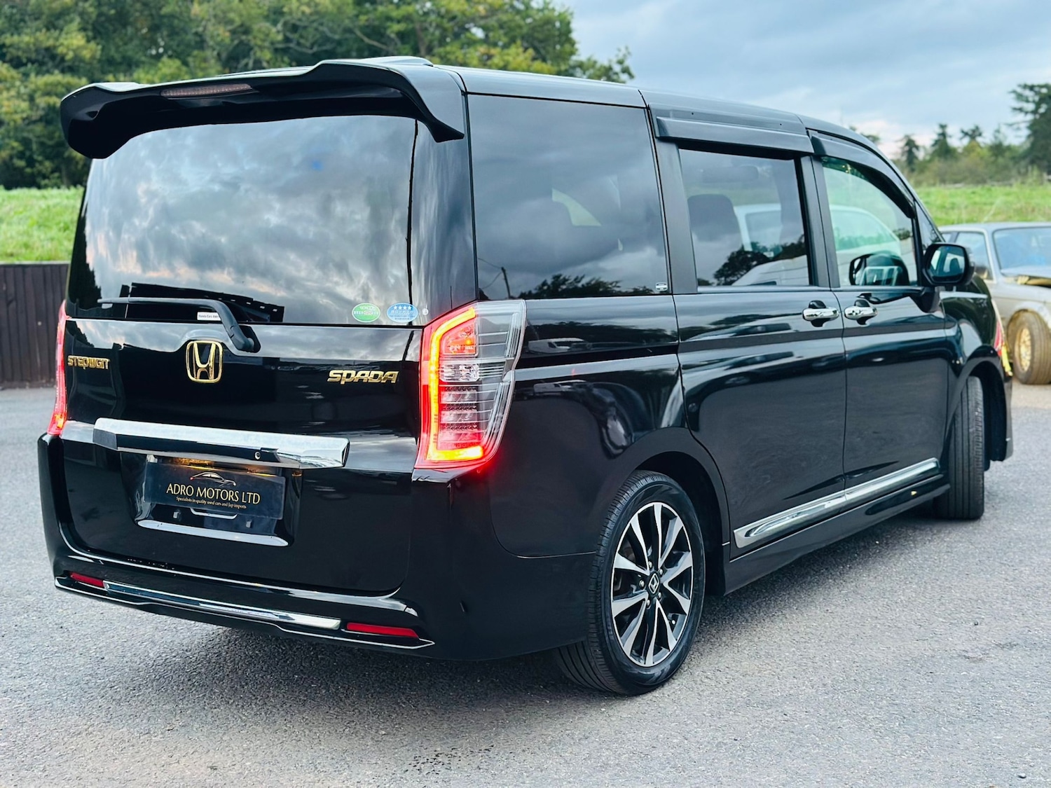 Used Honda Stepwagon 2013 for sale - 76194224: Photo 7