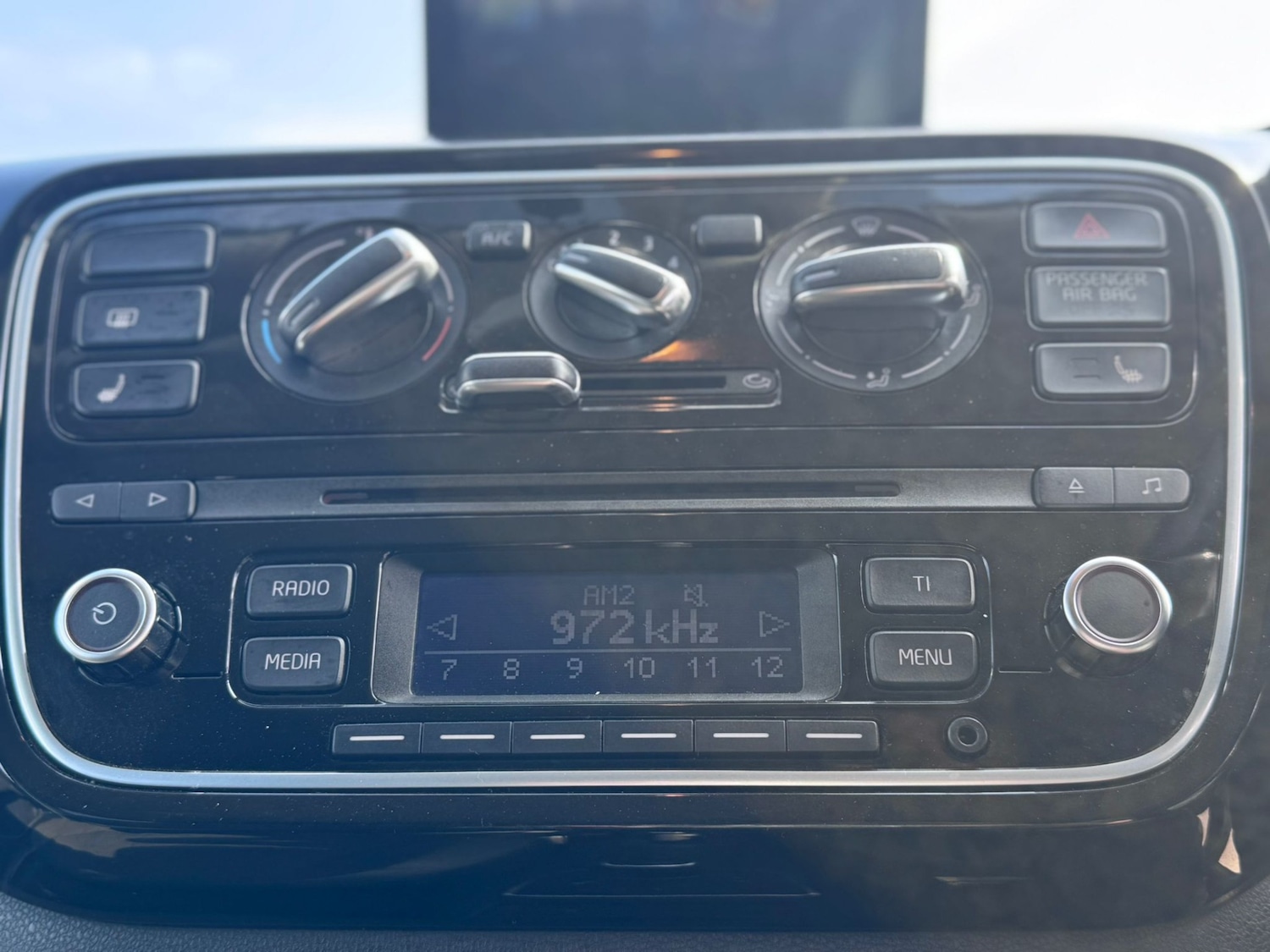 Used Volkswagen up! 2013 for sale - 77980801: Photo 15