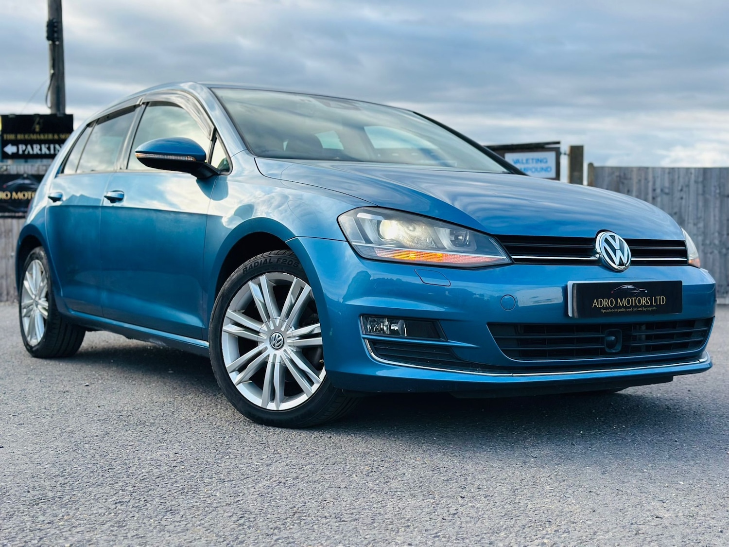 Used Volkswagen Golf 2013 for sale - 75456164: Photo 1