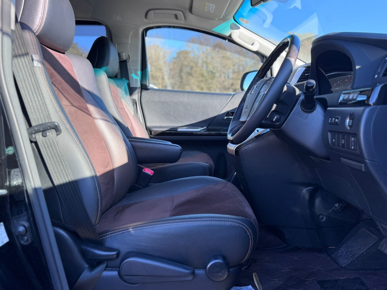 Used Toyota Alphard 2013 for sale - 77545457: Photo 12