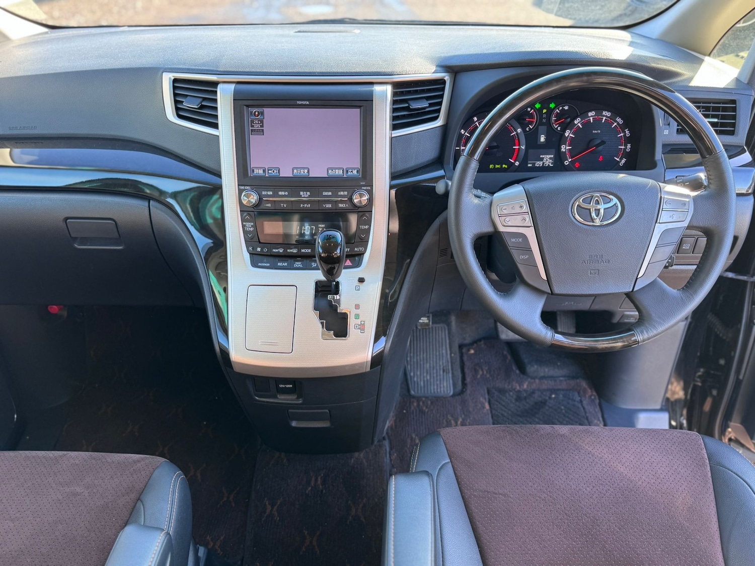 Used Toyota Alphard 2013 for sale - 77545457: Photo 15