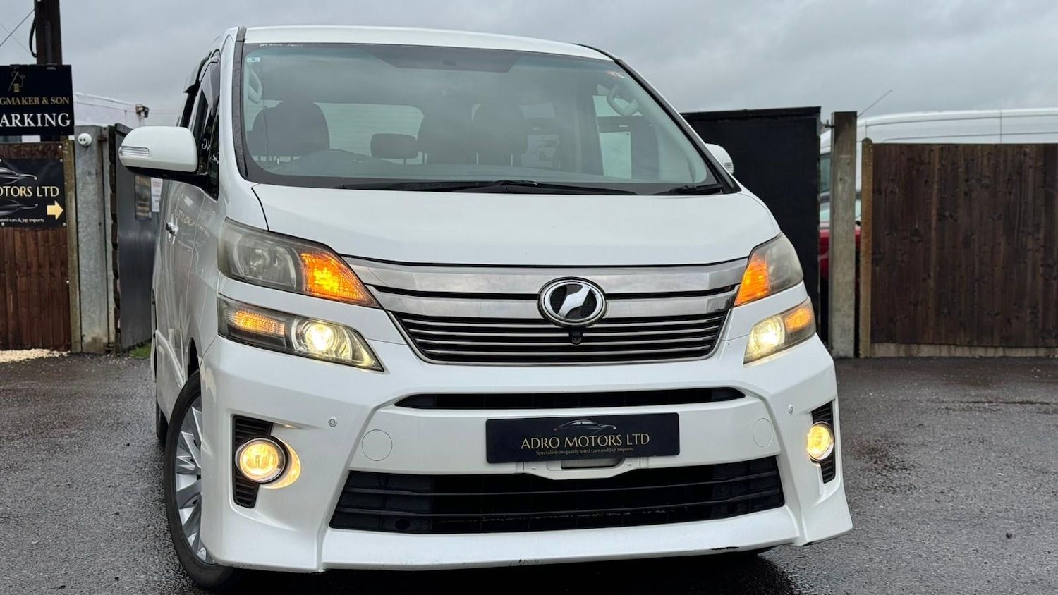 Used Toyota Vellfire 2012 for sale - 77476710: Photo 6