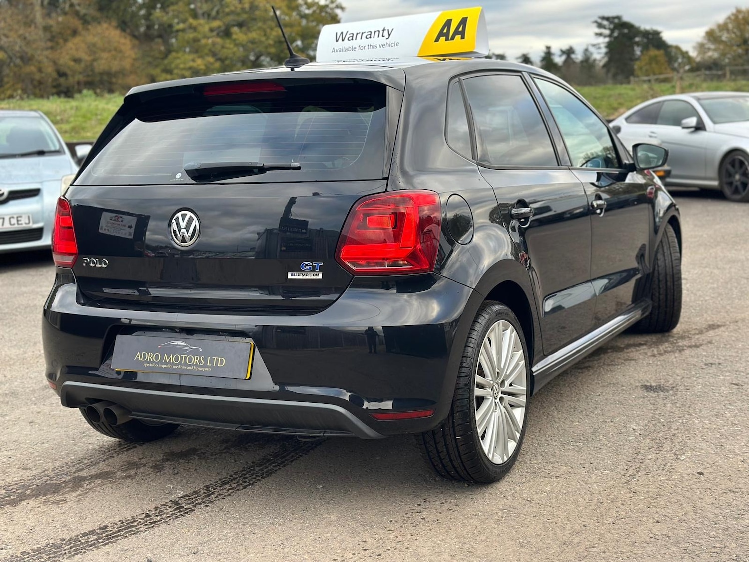 Used Volkswagen Polo 2015 for sale - 76641429: Photo 9