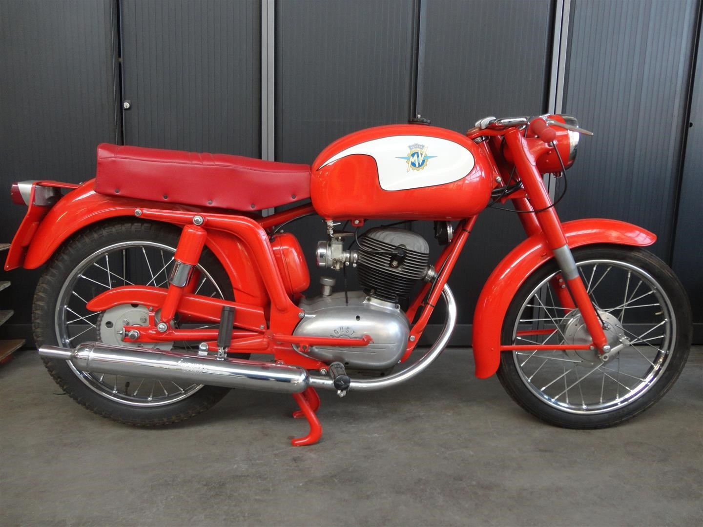 mv agusta 125cc