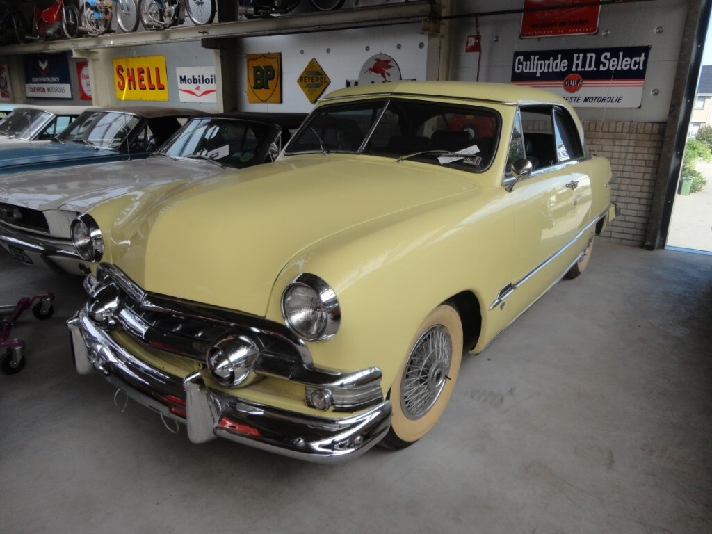 Ford Consul 1951