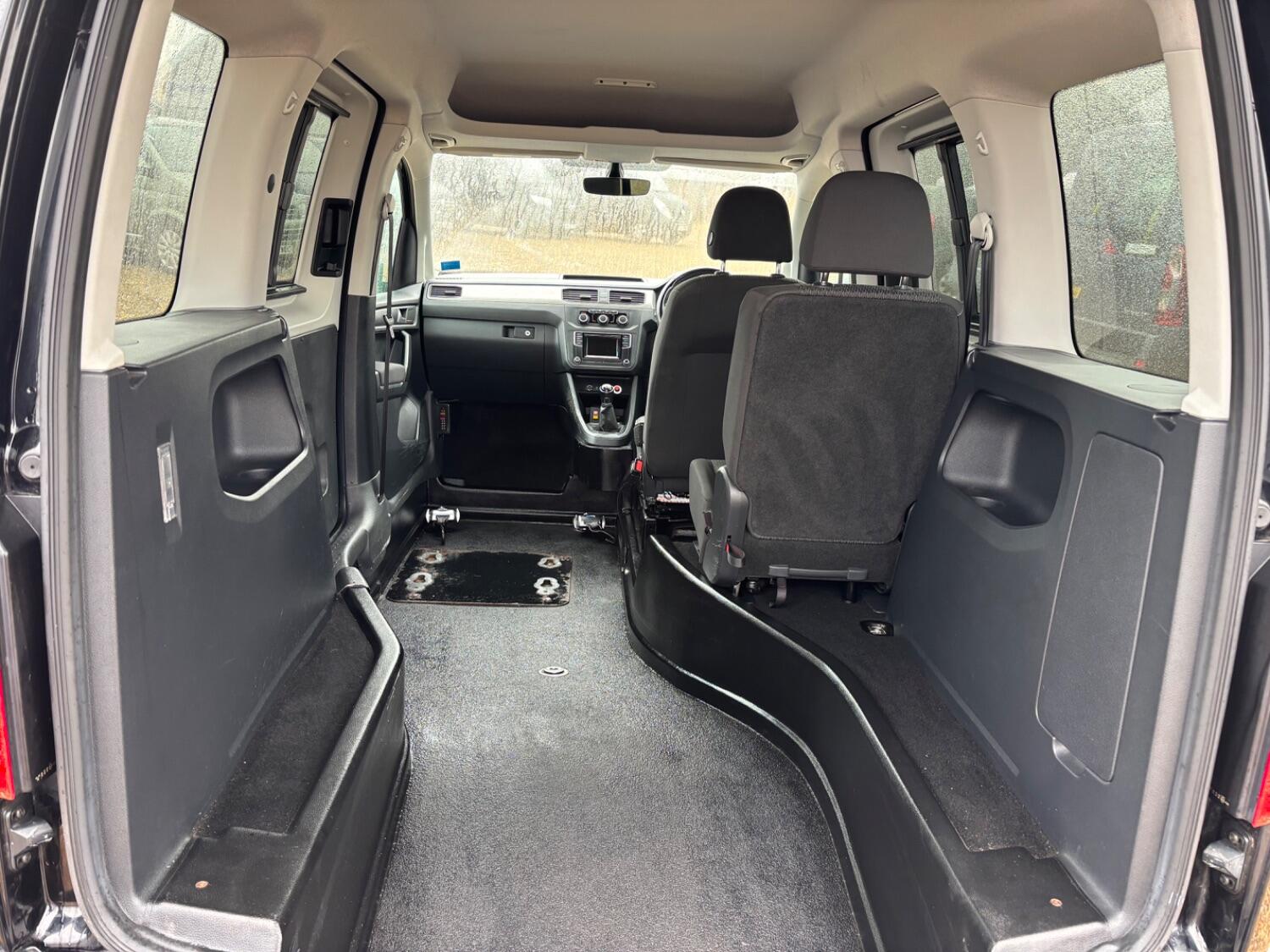 Used Volkswagen Caddy 2016 for sale - 76324828: Photo 11