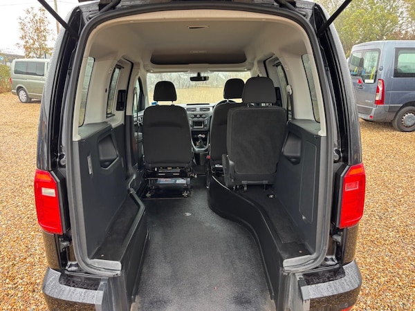 Used Volkswagen Caddy 2016 for sale - 76324828: Photo 9
