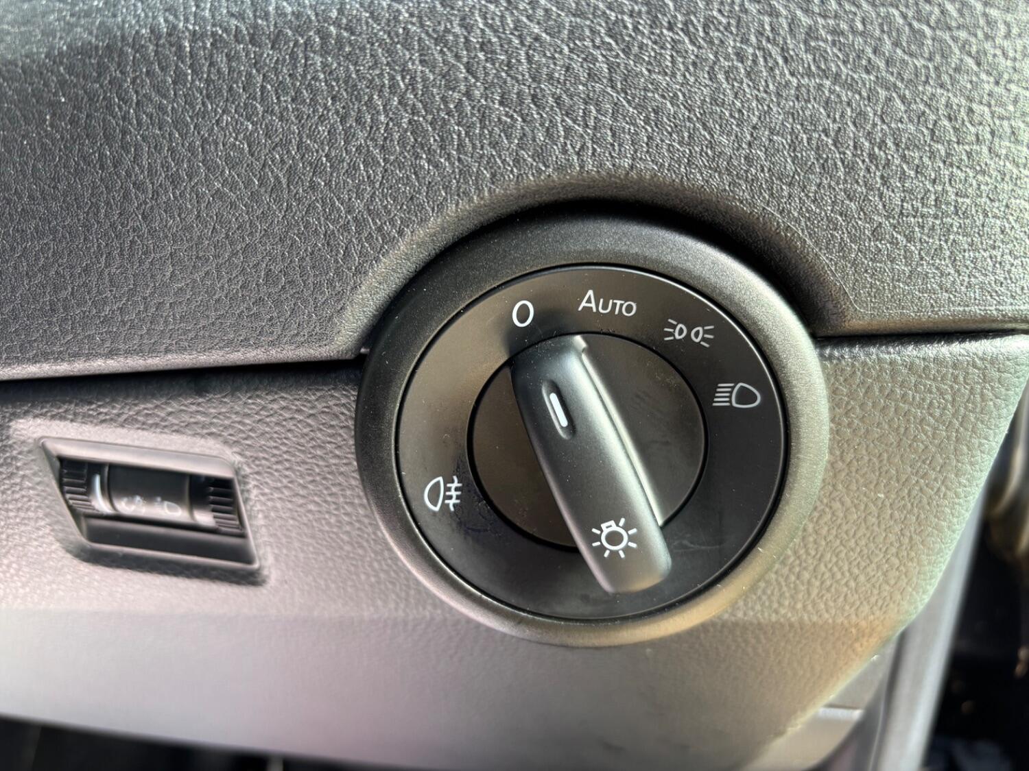 Used Volkswagen Transporter Shuttle 2019 for sale - 77314135: Photo 23