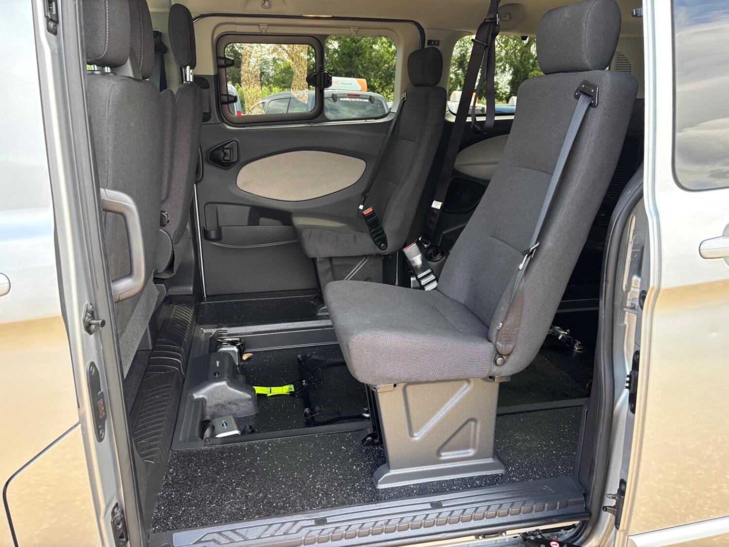 Used Ford Tourneo Custom 2017 for sale - 77314124: Photo 13