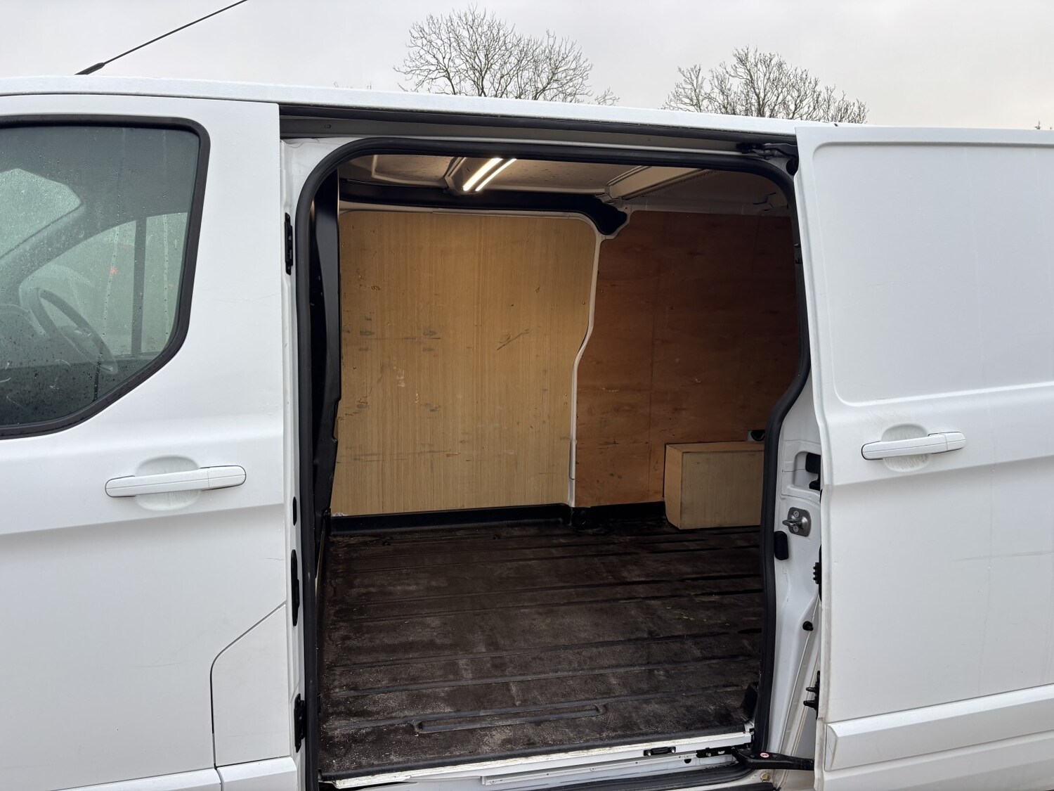 Used Ford Transit Custom 2023 for sale - 77528348: Photo 9